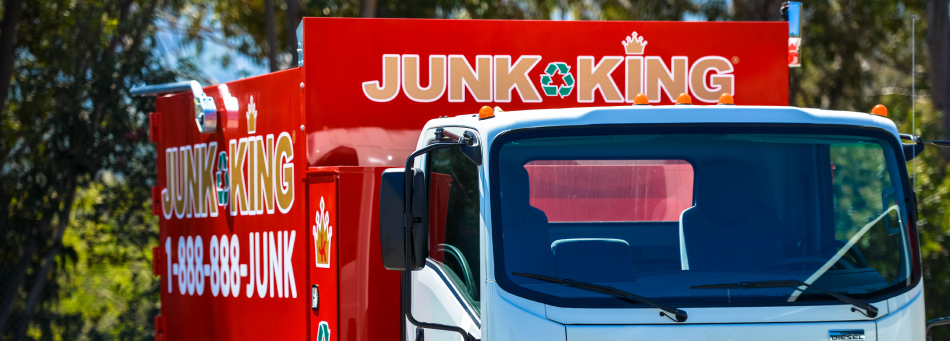 junk removal truck in Glen Raven nc